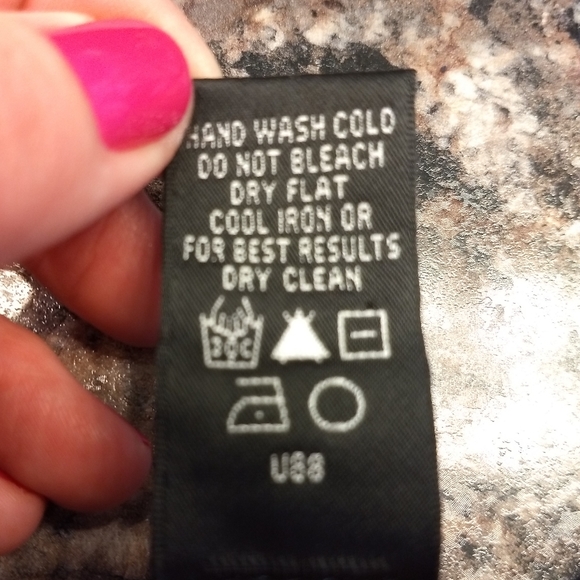 Women's Geoffrey Beene Pink & Black Cardigan Sweater Size Medium - Picture 5 of 8